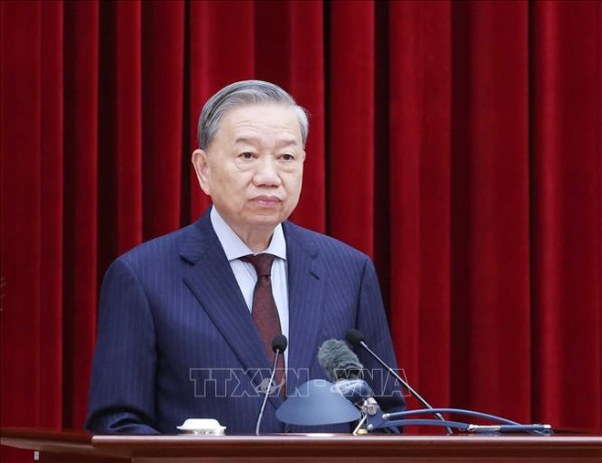 Le secrétaire général du Parti, To Lam, prend la parole. Photo: VNA khai-mac6-230125.jpg