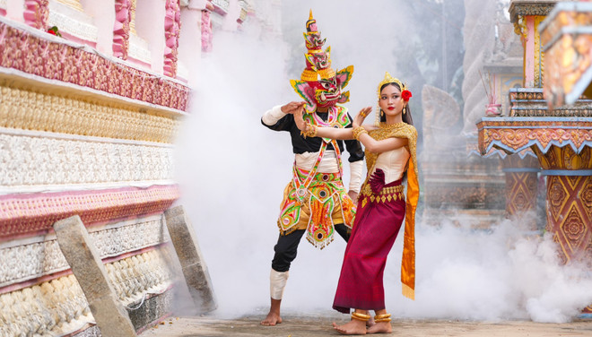 Numéro de danse Chằn à la pagode Bôtum Kiri Răngsây, province de Tây Ninh. Photo: VNA mua-chan-dong-bao-khmer-8.jpg