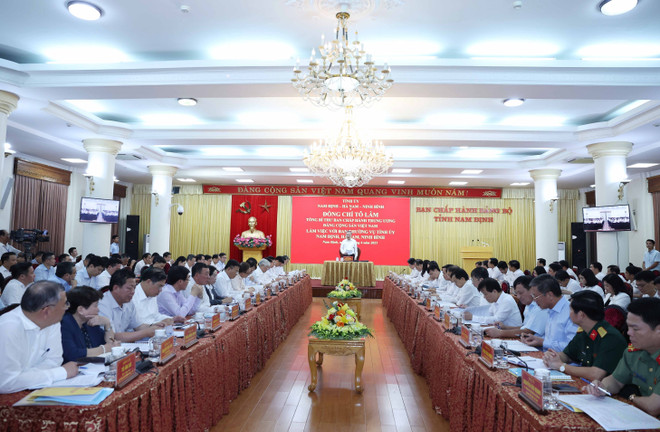 Panorama de l'événement. vna-potal-tong-bi-thu-to-lam-lam-viec-voi-ban-thuong-vu-tinh-uy-nam-dinh-ha-nam-ninh-binh-8108866.jpg