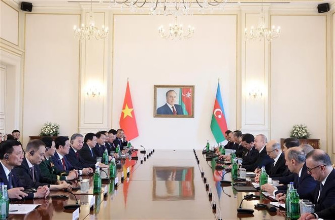 Panorama de l'entretien. Photo: VNA vna-potal-tong-bi-thu-to-lam-hoi-dam-cap-nha-nuoc-voi-tong-thong-azerbaijan-8018769.jpg