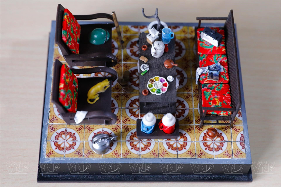 Maquette d'un salon d'une ancienne maison hanoïenne. Photo : Vietnam Illustré