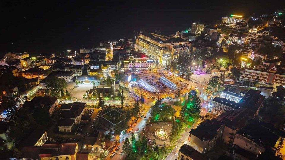 Sa Pa s'impose comme une destination de premier choix pour de nombreux touristes, vietnamiens comme étrangers. Photo: VNA