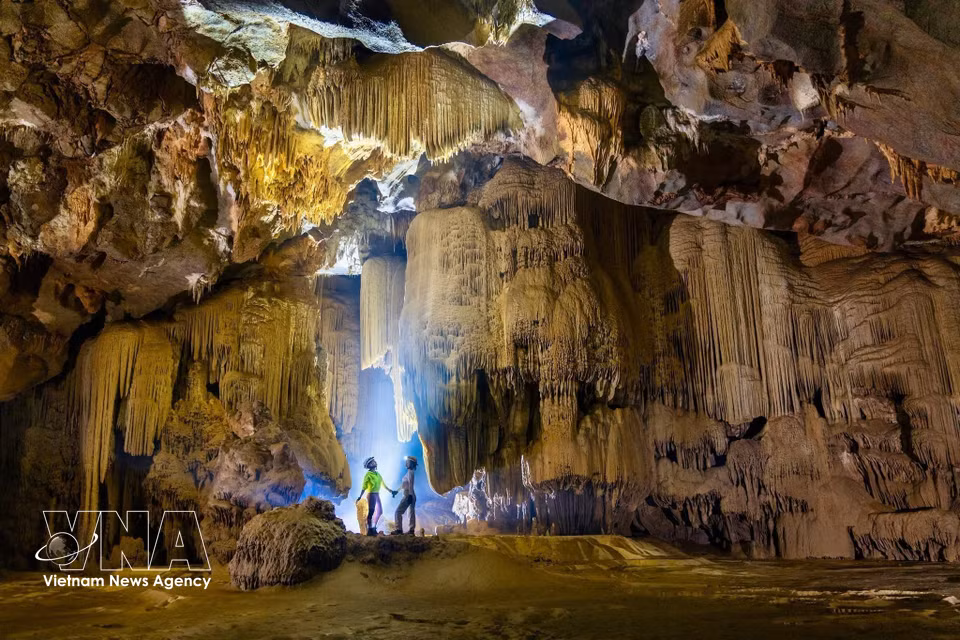 La nouvelle grotte a été baptisée ''Thang'' (Victory), en hommage au premier habitant local ayant identifié son emplacement. Photo : VNA