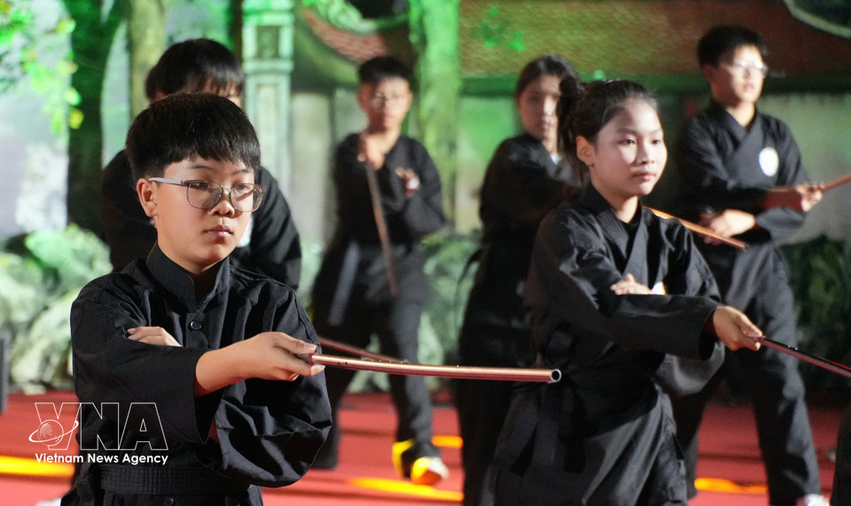 De jeunes pratiquants. Photo : VNA