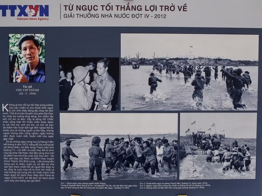 Chu Chi Thanh a été doublement primé, recevant le Prix Hô Chi Minh et le Prix d'État de la Littérature et des Arts. Sa série "De l'obscurité de la prison à la victoire" a reçu le Prix d'État en 2012. Photo : VNA