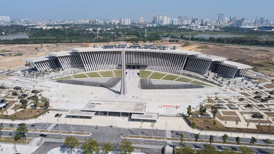 L’élément le plus distinctif du musée est la Tour de la Victoire, haute de 45 m, surmontée d’une structure en forme d’étoile. Photo : VNA