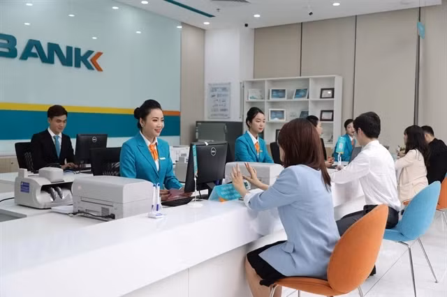 Une succursale bancaire à Hô Chi Minh-Ville. Les prêts bancaires se sont accélérés dans la ville au premier semestre. (Photo : avec l'aimable autorisation d'ABBANK)