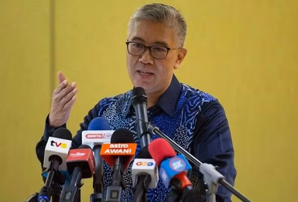 Ministre malaisien de l'investissement, du commerce et de l'industrie, Tengku Zafrul. Photo : astroawani.com