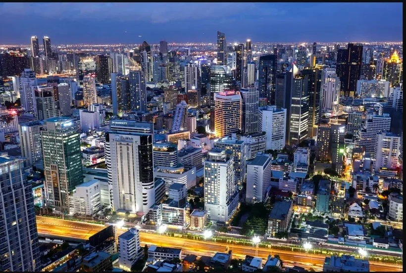 Le gouvernement thaïlandais prévoit de lancer un programme d'aide de 500 milliards de bahts au quatrième trimestre pour soutenir l'économie. (Photo : Reuters.com)