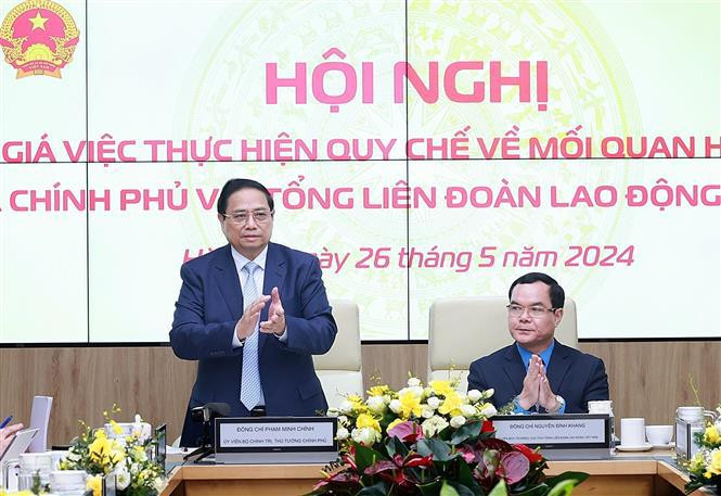 Le Premier ministre Pham Minh Chinh lors de la conférence. Photo : VNA