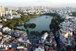 Le lac Hoàn Kiêm au cœur de Hanoi vu d’en haut. Photo : VNA