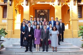 Les délégués lors de la rencontre. Photo: VNA