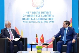 Le Premier ministre Pham Minh Chinh (droite) et son homologue est-timorais Xanana Gusmao. Photo: VNA