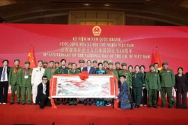 Des délégués lors cérémonie en Chine marquant le 80e anniversaire de la Fête nationale du Vietnam (2 septembre 1945 – 2 septembre 2025). Photo: VNA