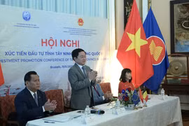 Nguyên Van Quyêt, membre du Comité central du Parti et secrétaire du Comité provincial du Parti de Tây Ninh, lors de la conférence. Photo: baotayninh.vn