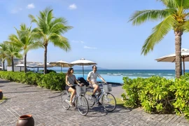 Des touristes étrangères au Vietnam. Photo: dautu.vn