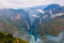 Le plateau karstique de Dông Van. Photo: VNA