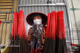 L’encens noir de Van Quan à Hung Yen, entre tradition artisanale et identité culturelle 
