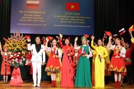 Célébration des 75 ans de relations diplomatiques entre le Vietnam et la Russie à Hô Chi Minh-Ville. Photo: VNA