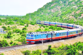 Le rail vietnamien accélère sa double transition : numérique et verte. Photo; nhandan.vn