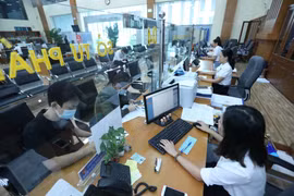 Traitement des procédures administratives à la province de Bac Ninh. Photo: VNA