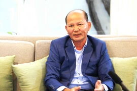 Uch Leang, président de l’Association des anciens étudiants cambodgiens au Vietnam (CAVA), également directeur par intérim du Département des études asiatiques, africaines et moyen-orientales de l’Institut des relations internationales du Cambodge (IRIC), relevant de l’Académie royale du Cambodge (RAC). Photo: VNA