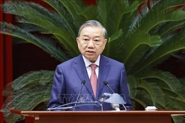 Le secrétaire général du Comité central du Parti, Tô Lâm, s'exprime lors de l'ouverture de ce Plénum. Photo: VNA