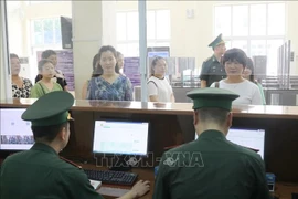 Rétablissement officiel des activités d'immigration au poste frontalier de Tân Thanh (Vietnam) - Po Chai (Chine). Photo: VNA