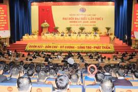 Le premier Congrès du Comité du Parti de la province de Lao Cai, pour le mandat 2025-2030. Photo: VNA