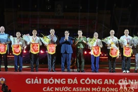 Ouverture du tournoi élargi de football des polices de l'ASEAN 2025 à Hanoï