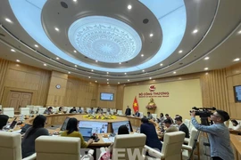 Conférence cruciale pour lancer la Stratégie de développement des services logistiques du Vietnam pour la période 2025-2035, avec une vision à l'horizon 2050. Photo: VNA