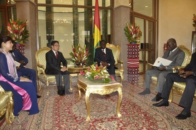 Le Burkina Faso reconnaît le statut de l’économie de marché du Vietnam