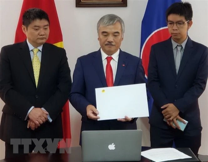 Le Vietnam et le Panama cherchent à renforcer la coopération bilatérale