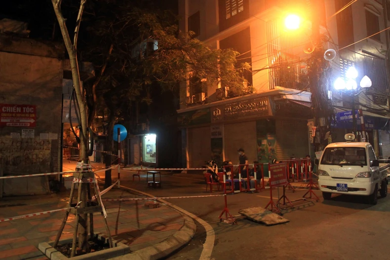 COVID-19: Hai Phong met en quarantaine des cas liés à deux nouveaux d'infection