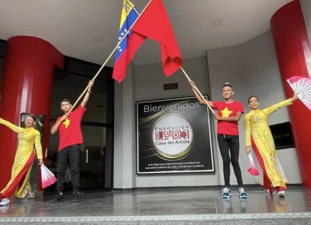 Le Président Hô Chi Minh et le Vietnam vus par les artistes vénézuéliens