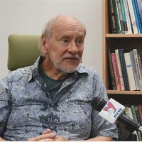 Hal Hill, professeur émérite de la Crawford School of Public Policy de l’Université nationale australienne (ANU). Photo : VNA