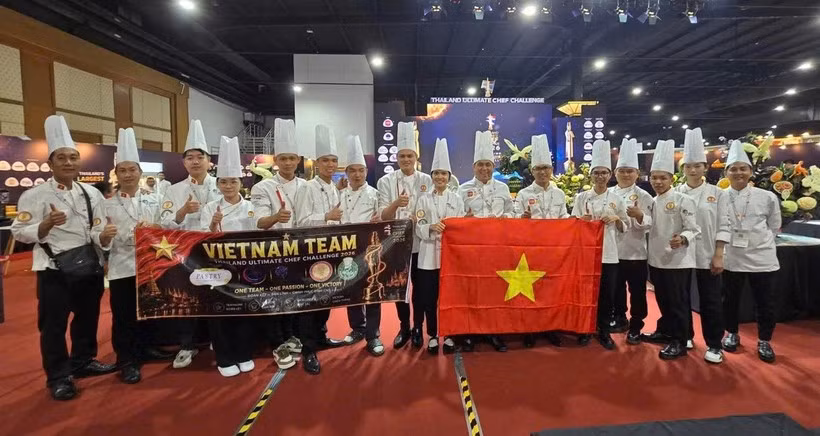 Les chefs vietnamiens au concours. Photo: CTV/VietnamPlus