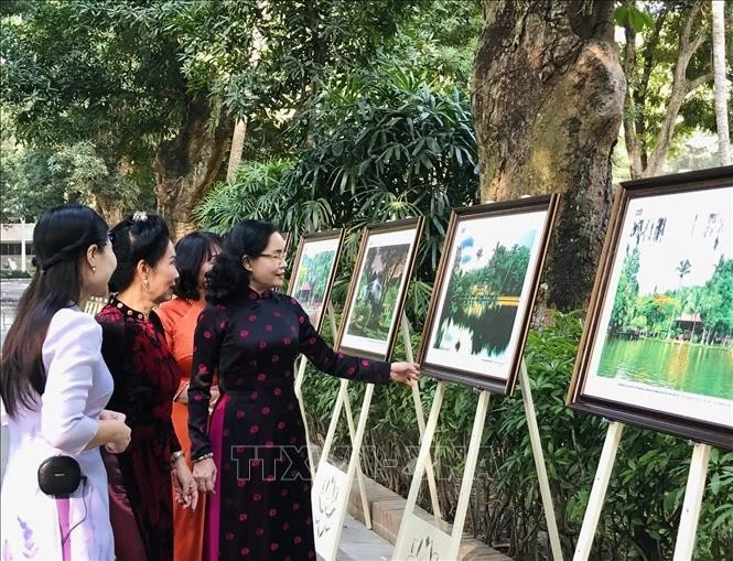 Une exposition témoigne de l'admiration du monde entier pour le président Ho Chi Minh