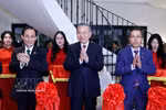 Le dirigeant Tô Lâm (milieu) à l'inauguration de la Maison du Vietnam en Australie, en août 2026. Photo: VNA