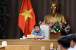 Le vice-Premier ministre Nguyên Chi Dung s'exprime lors de la réunion. Photo: VNA