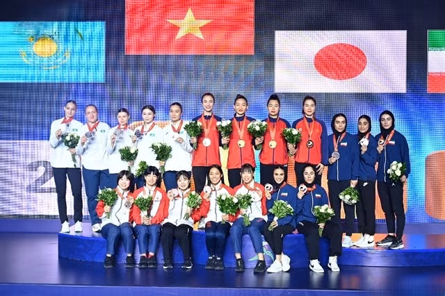 equipe-vietnamienne-de-kumite.jpg