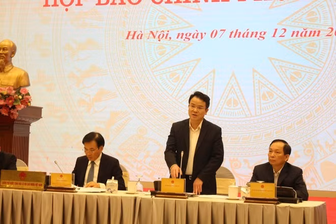 tran-quoc-phuong.jpg
