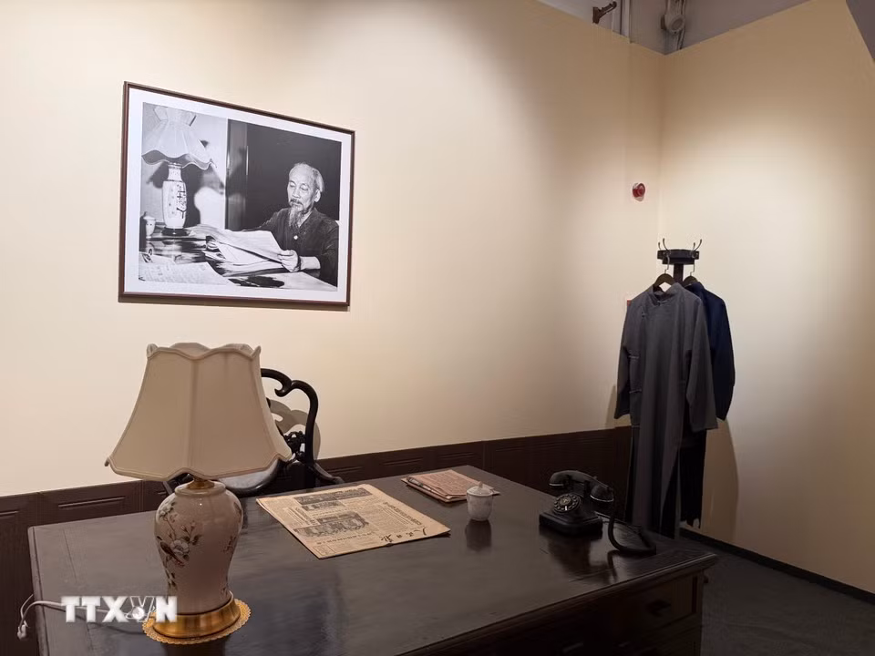 exposition-photo-ho-chi-minh-vna.jpg