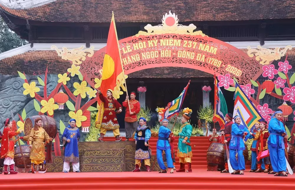 anniversaire-de-la-victoire-de-ngoc-hoi-dong-da.jpg