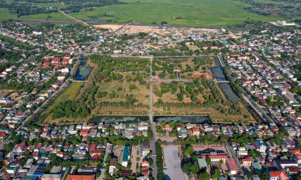 lancienne-citadelle-de-quang-tri-vue-de-la-riviere-thach-han.jpg