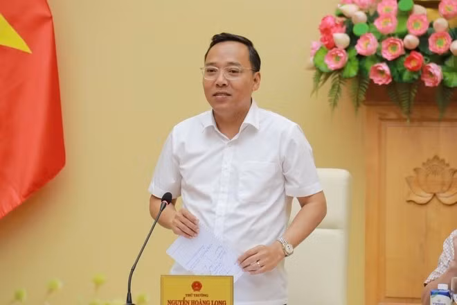 nguyen-hoang-long.jpg