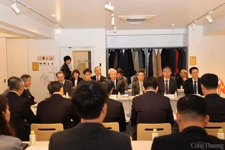 des-entreprises-et-universites-japonaises.jpg