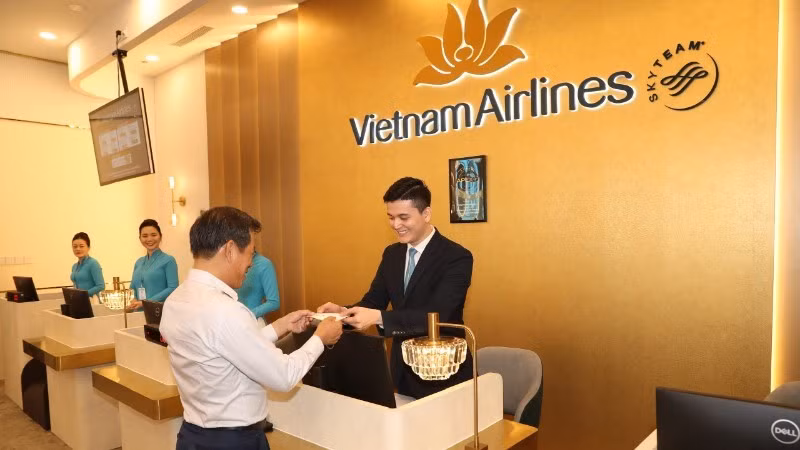 Ce nouvel espace d’enregistrement exclusif offre une expérience cinq étoiles dès l’arrivée à l’aéroport. Photo: nhandan.vn