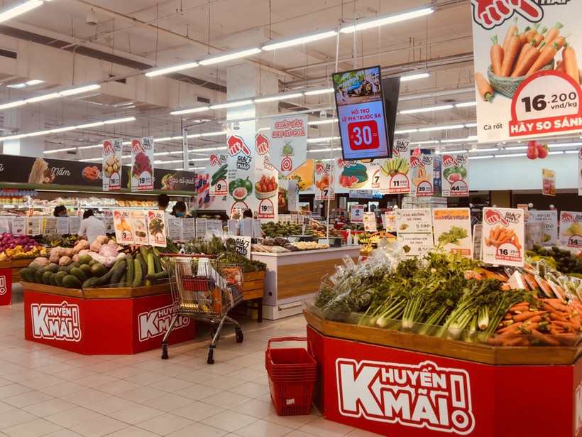 L’indice des prix à la consommation (IPC) de novembre 2025 a augmenté de 0,45 % par rapport au mois précédent, de 3,28 % par rapport à décembre 2024, et de 3,58 % en glissement annuel. Photo: VNA