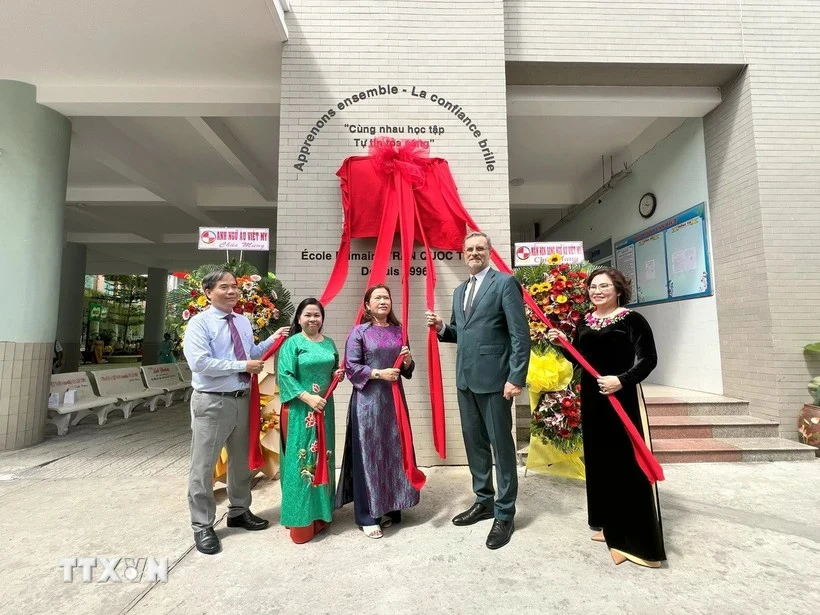Cérémonie de remise du LabelFrancÉducation à l'école primaire Trân Quôc Toan. Photo: VNA